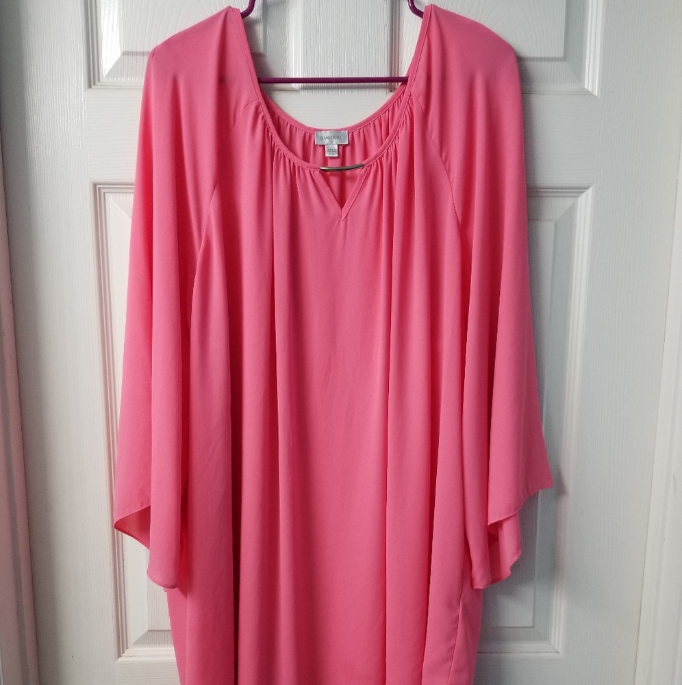 pink blouse